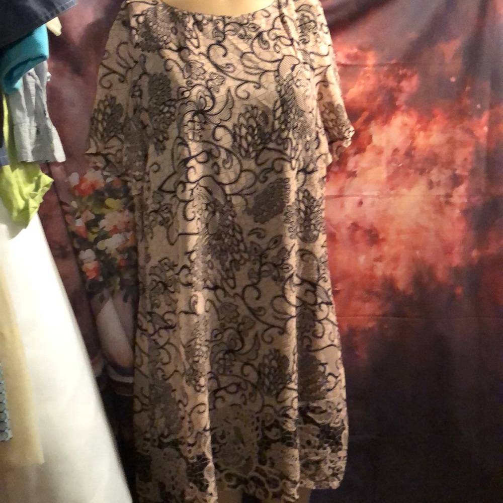 New Signature Collection size 18 lined dress women